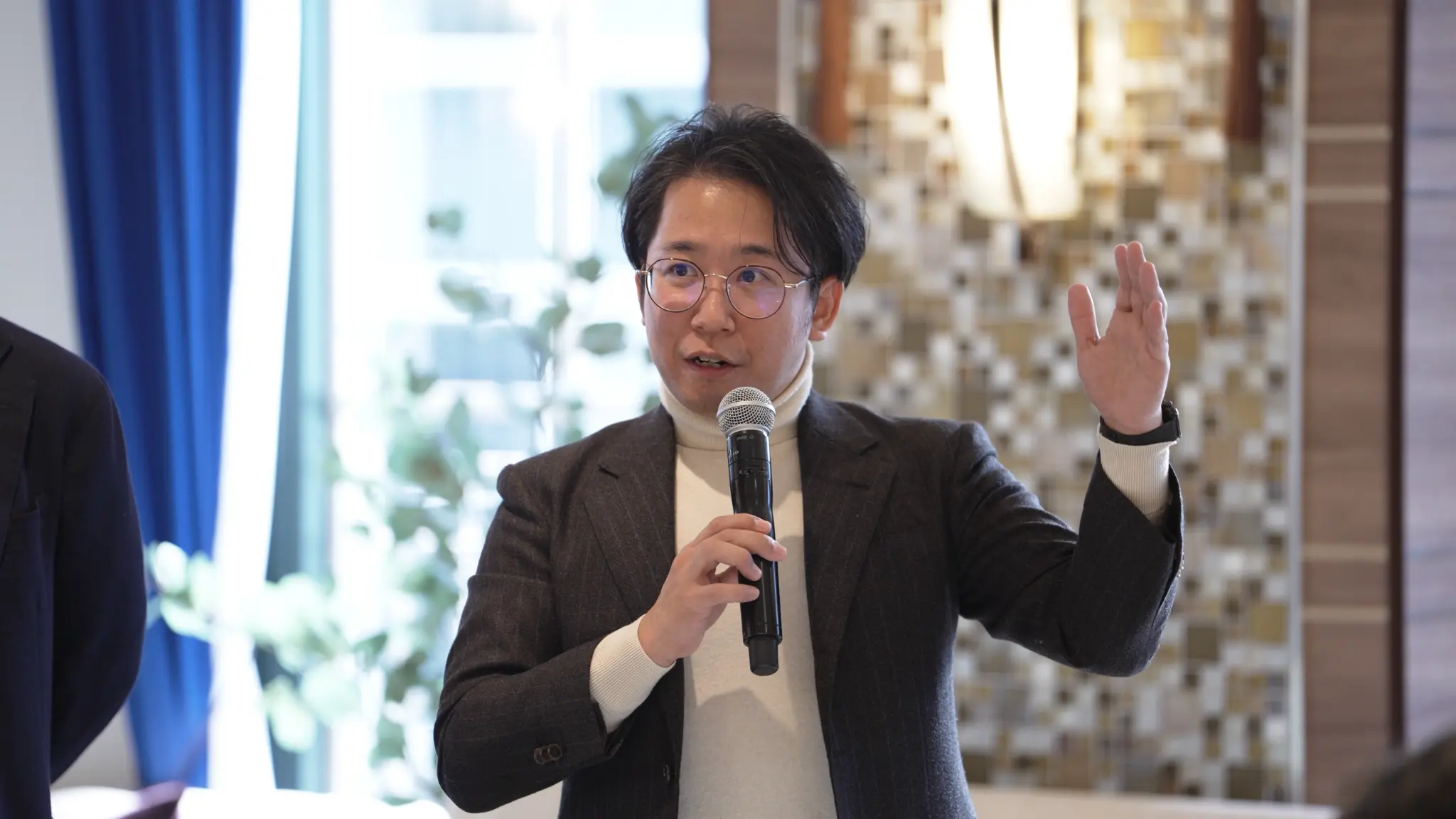 倉田諒